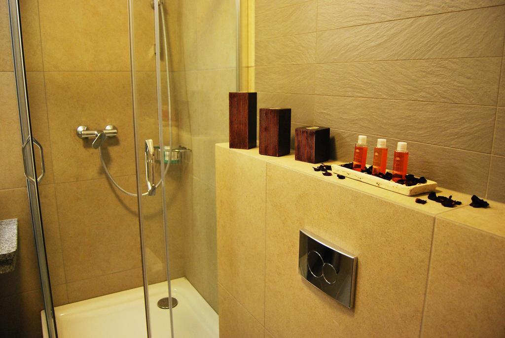 Dwor Spalice Spa Residence & Restaurant Lawendowa Restauracja Oleśnica Δωμάτιο φωτογραφία
